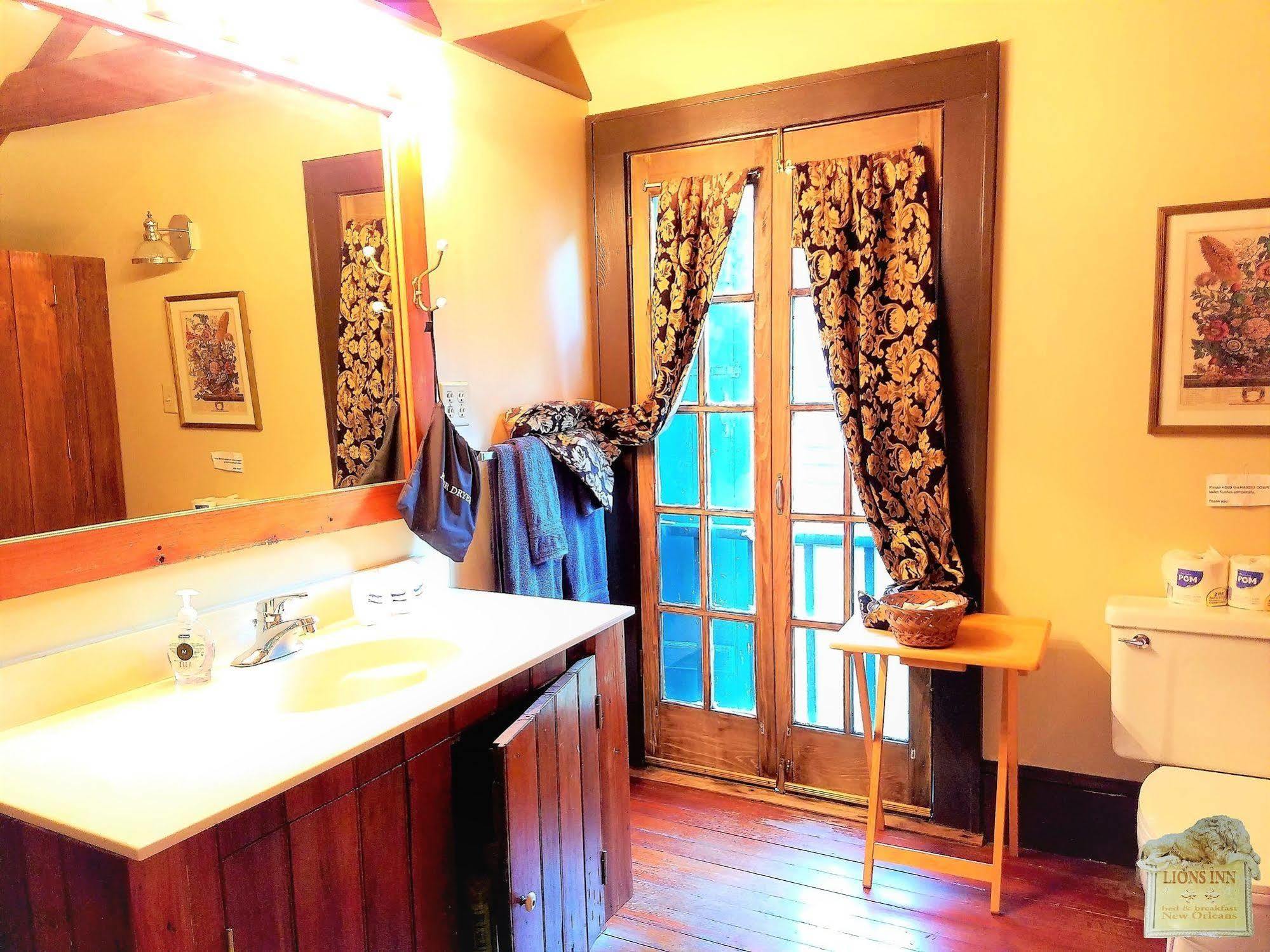 Lion'S Inn Bed And Breakfast 뉴올리언스 외부 사진